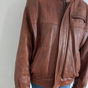 Unisex Vintage Brown Leather Bomber Jacket